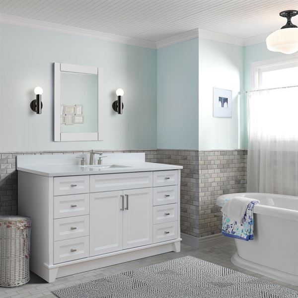 61″ Single Sink Vanity in White Finish and White Quartz and Rectangle Sink